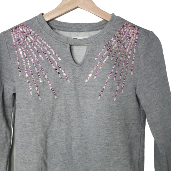Epic Thread Gray Sweatshirt Keyhole Sequins Girls Size Large - Picture 3 of 6